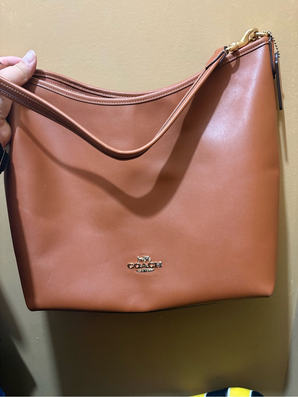 Coach large laurel